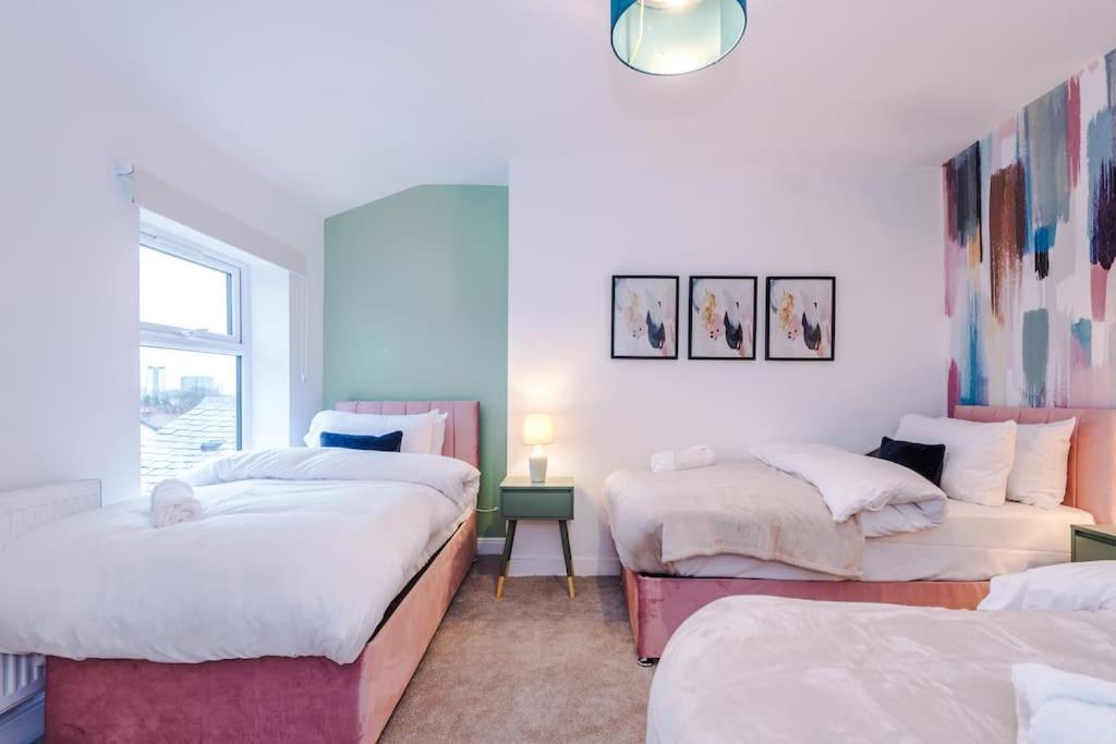 5 Bed Salford Sanctuary Retreat Villa Manchester Exteriör bild